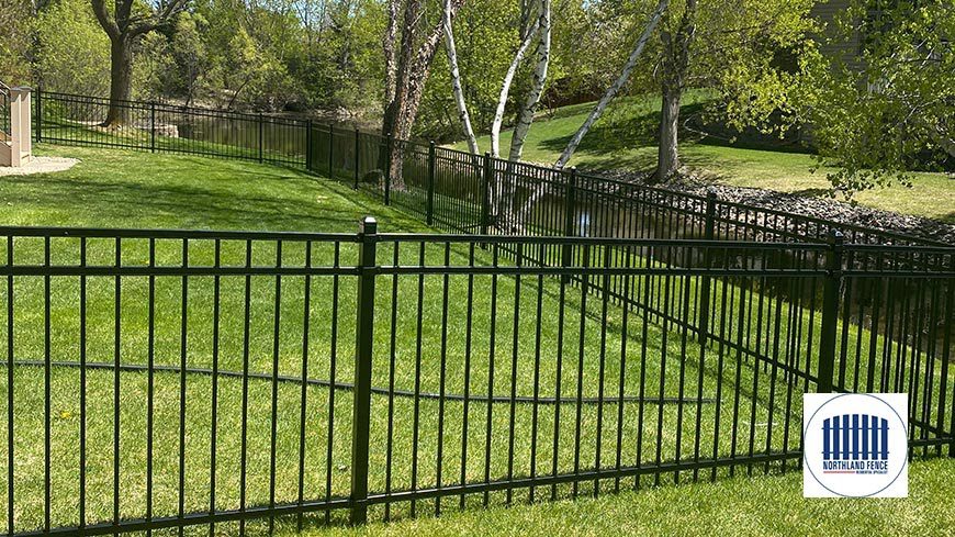 A History of Fences - The Ultimate Guide to Fencing