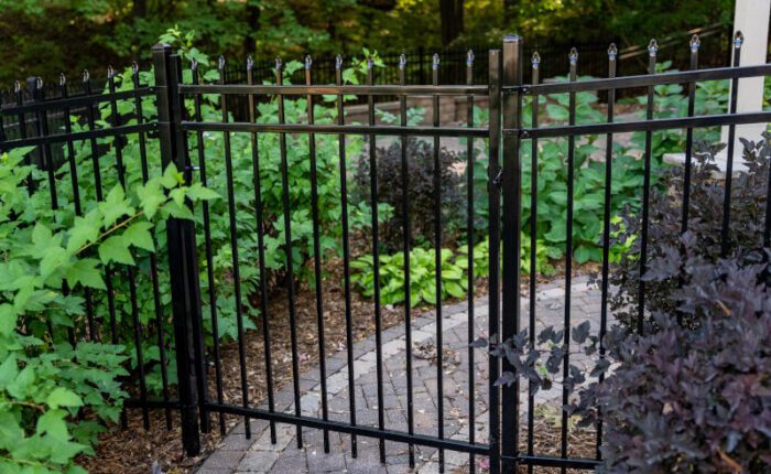 Ornamental Fence Contractors Roseville MN